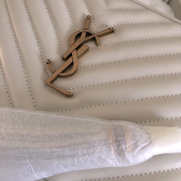 SOLD‼️ YSL Saint Laurent Lou Bag - Picture 9 of 17